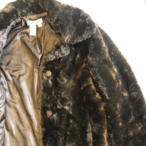Coldwater creek faux beaver fur coat - Picture 5 of 6